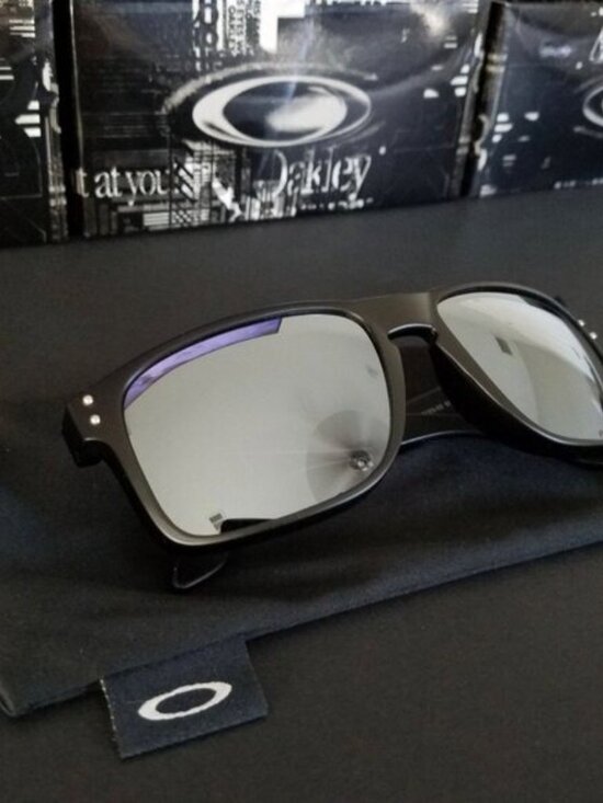 OO9102 Oakley Holbrook Chrome Iridium Prizm Polarized Sunglasses - Picture 4 of 8